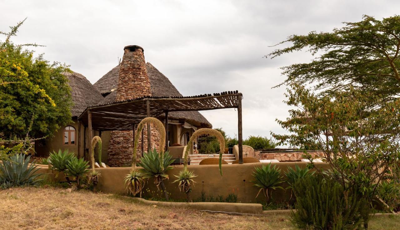 Olarro Plains Villa Maasai Mara Ngoại thất bức ảnh